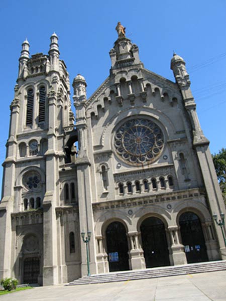 Celebration in the Sacred Heart Parish of Barracas (Argentina)