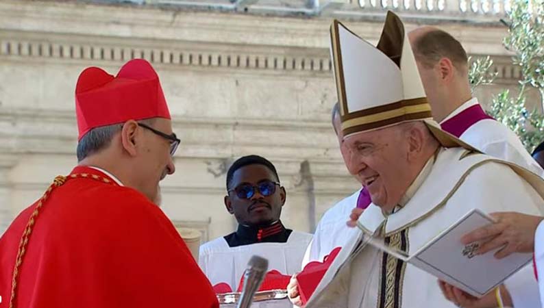 The Superior General at the Consistory for the creation of new Cardinals