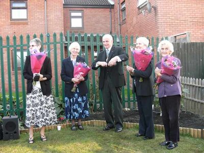 111102-14.jpg 111102-14.jpg