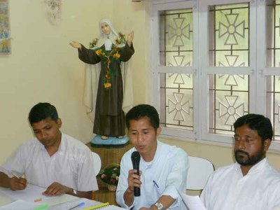 121024-09.jpg 121024-09.jpg