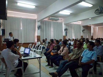 120612-10.jpg 120612-10.jpg