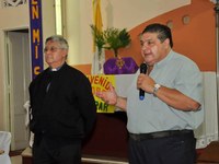 La comunidad educativa del Colegio Sagrado Corazón de Rosario encuentra el Superior General