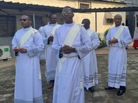 Ordenación sacerdotal del Hno. Fulgence scj y diaconal del Hno. Emmanuel scj