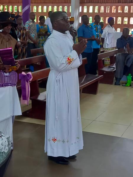 Ordenación diaconal en el Vicariato de Costa de Marfil