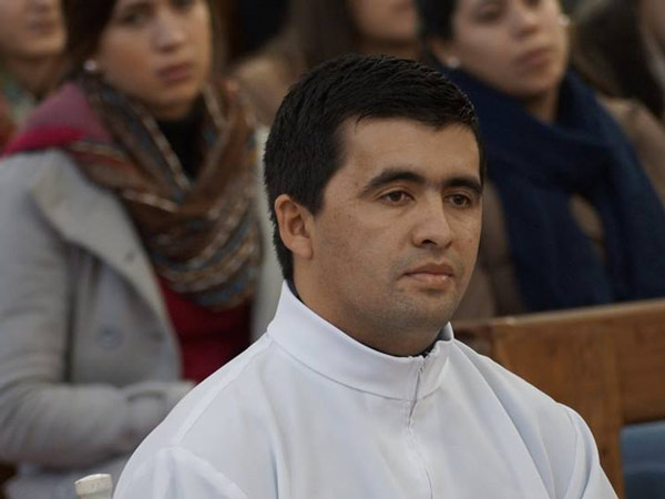 Fr Raúl Villalba Maylin scj