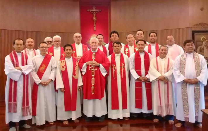 Assemblée de Vicariat et début du service du Vicaire régional de Thaïlande , P. Chan scj