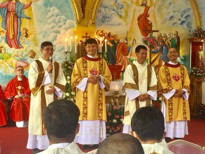 2009 28 13 2009 28 13