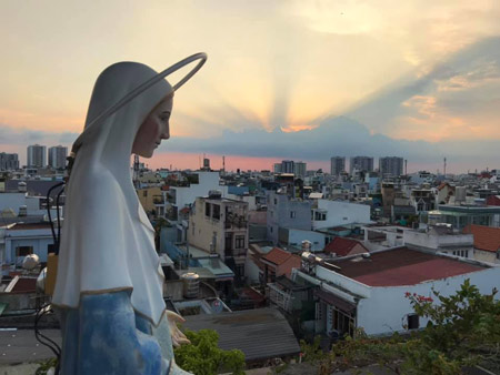 Exercices spirituels ignatiens pour les novices au Vietnam