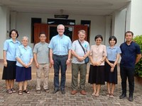 Visite aux religieuses de Ban Marina, aux Ursulines de l’école Reine et aux Pères du PIME