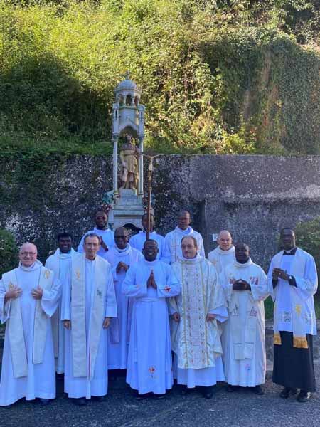 Profession perpétuelle du F. Jean-Paul Djiraud scj