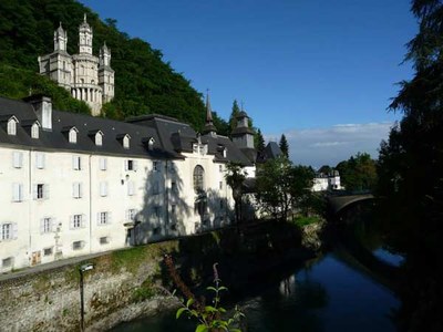 BÉTHARRAM : Communauté Notre-Dame BÉTHARRAM : Communauté Notre-Dame