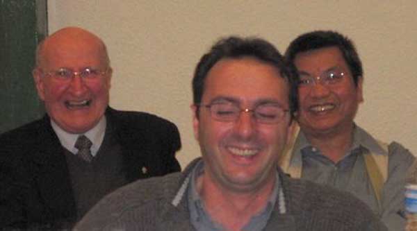 nef-110704.jpg nef-110704.jpg