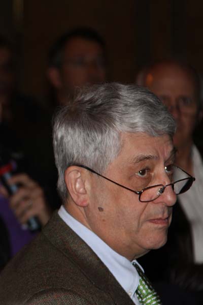 nef1201-04.jpg nef1201-04.jpg
