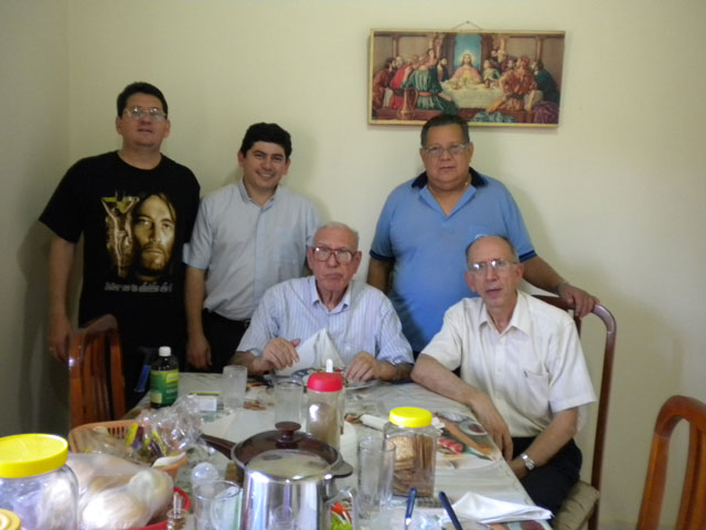 nef1209-05.jpg nef1209-05.jpg