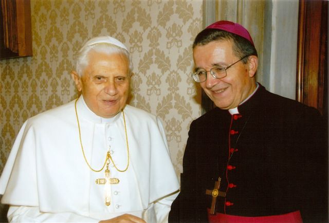 nef1212-07.jpg nef1212-07.jpg