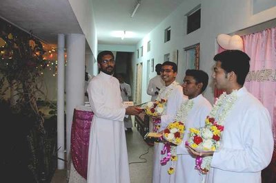 120519-15.jpg 120519-15.jpg