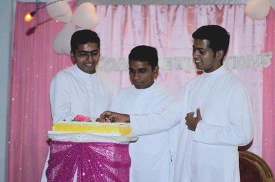 120519-17.jpg 120519-17.jpg