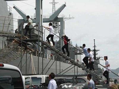 120819-12.jpg 120819-12.jpg