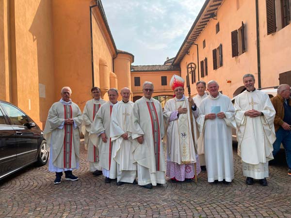 Benvenuti P. Aldo e P. Pietro! 